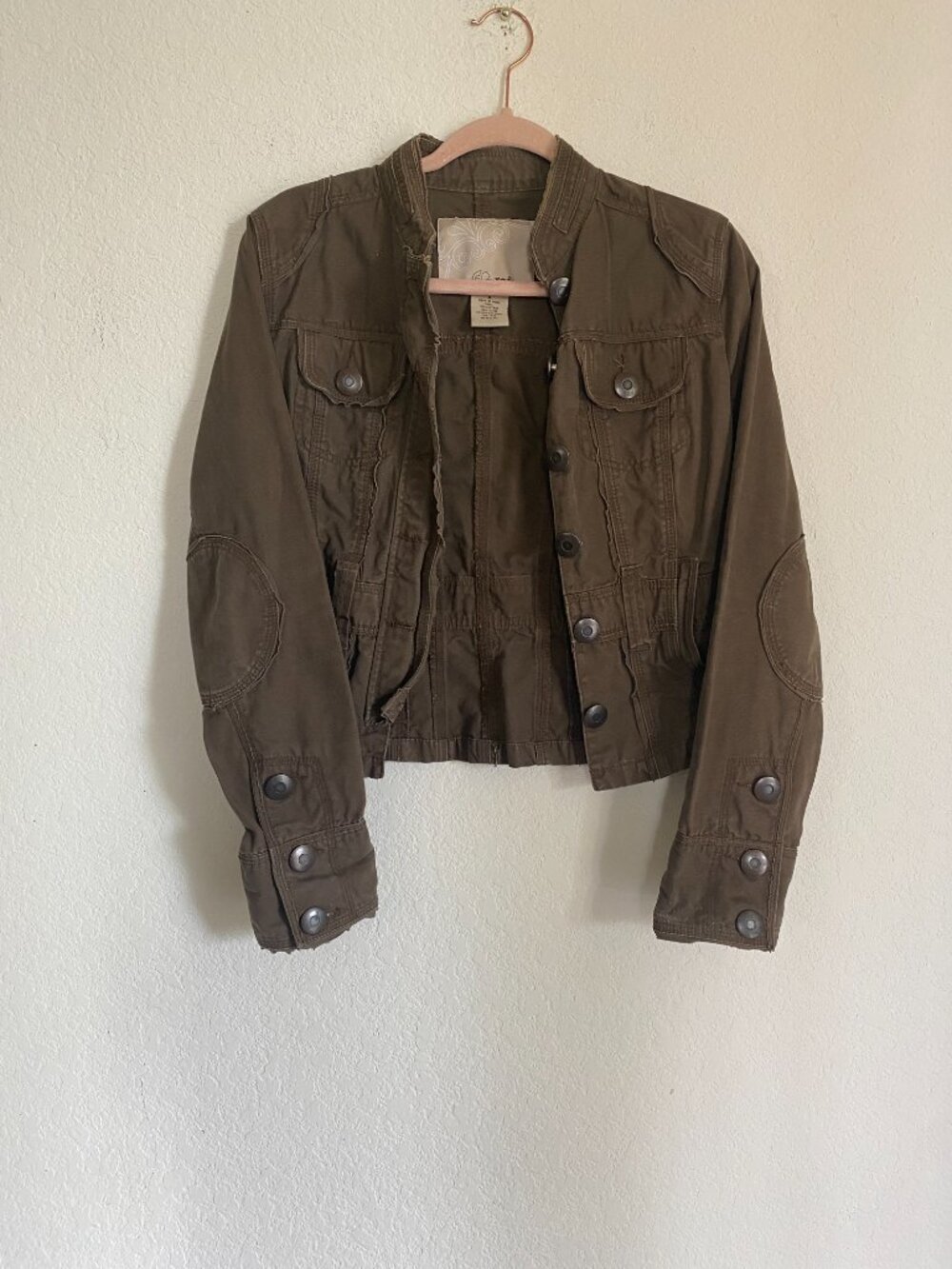 Y2K Military Olive Green Cropped Utility Jacket with Elbow Patches & Cinch Waist - Picture 2 of 9